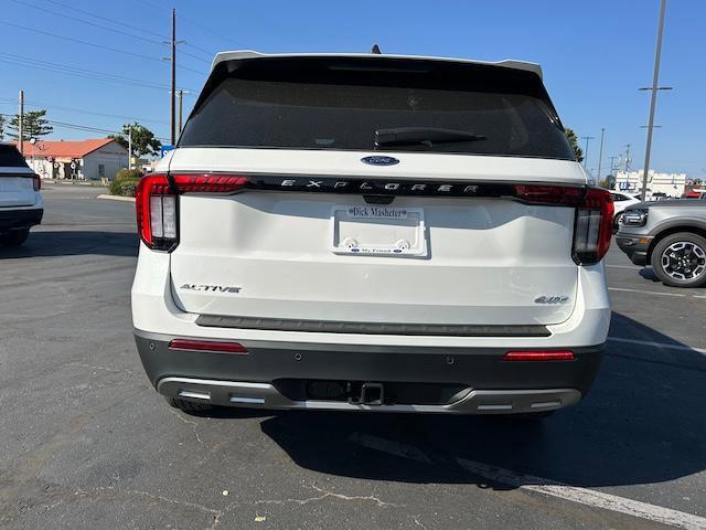 new 2025 Ford Explorer car, priced at $47,300