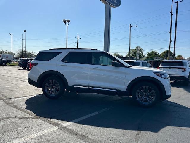 new 2025 Ford Explorer car, priced at $47,300