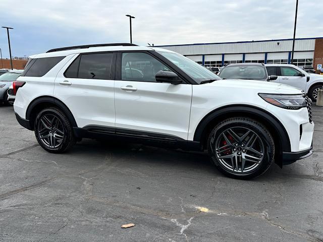 new 2025 Ford Explorer car, priced at $57,700