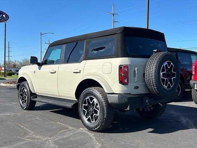 new 2025 Ford Bronco car, priced at $50,981