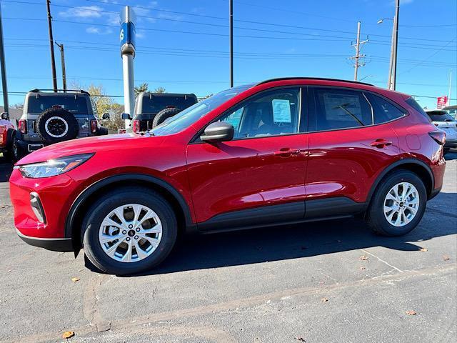 new 2025 Ford Escape car, priced at $30,500