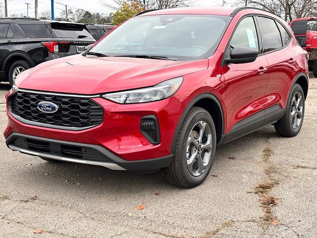 new 2025 Ford Escape car, priced at $31,900