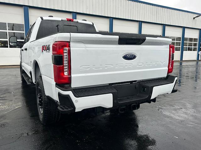 new 2024 Ford F-350 car, priced at $67,900