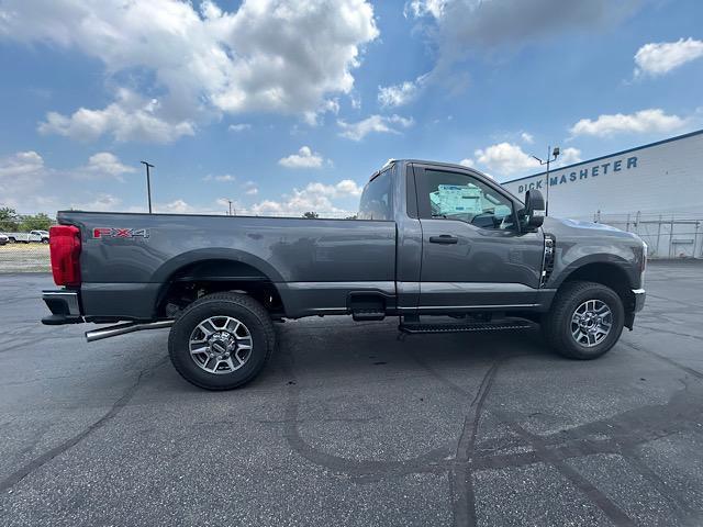 new 2025 Ford F-350 car, priced at $52,900