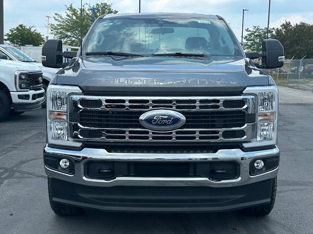 new 2025 Ford F-350 car, priced at $52,900