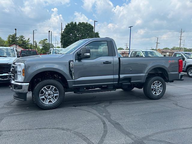 new 2025 Ford F-350 car, priced at $52,900