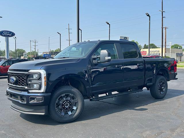 new 2025 Ford F-250 car, priced at $59,300