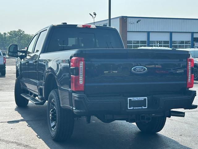 new 2025 Ford F-250 car, priced at $59,300