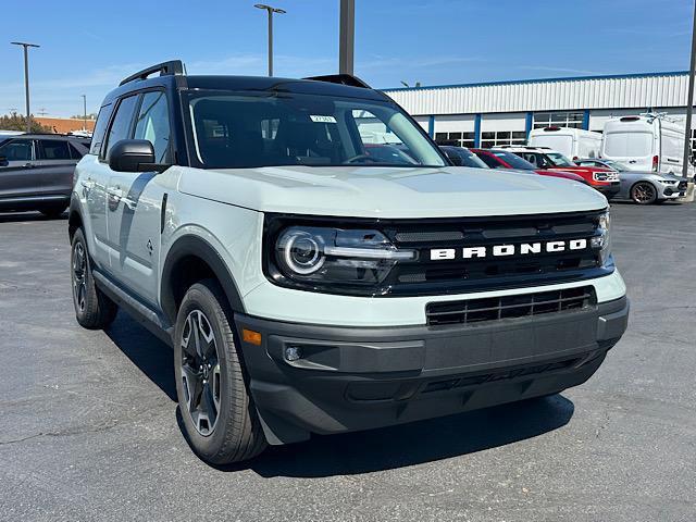 new 2024 Ford Bronco Sport car, priced at $33,400
