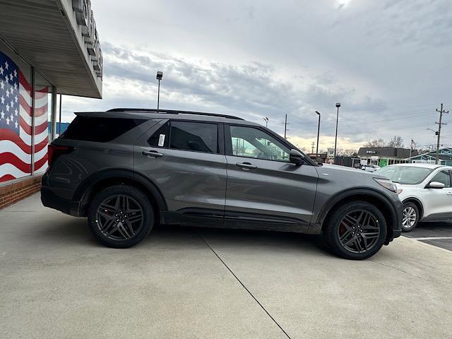 new 2025 Ford Explorer car, priced at $44,900