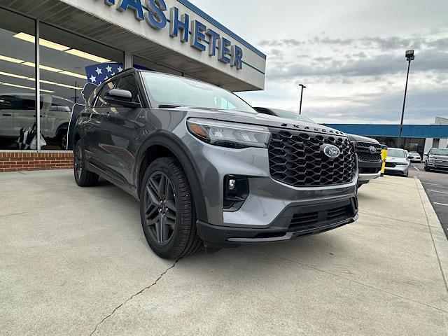 new 2025 Ford Explorer car, priced at $44,900