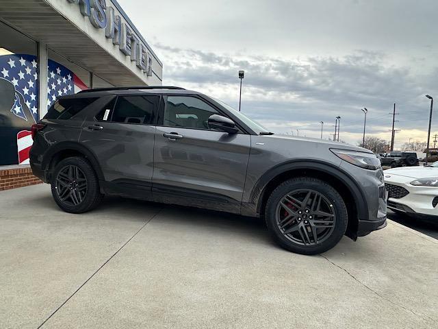 new 2025 Ford Explorer car, priced at $44,900