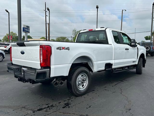 new 2025 Ford F-250 car, priced at $59,600