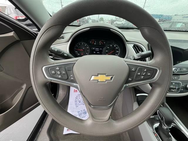 used 2022 Chevrolet Malibu car, priced at $18,995