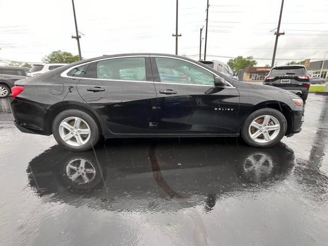 used 2022 Chevrolet Malibu car, priced at $18,995