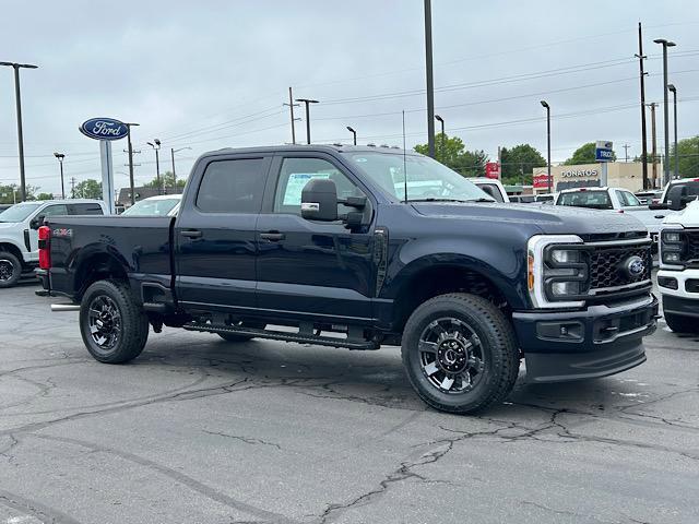 new 2025 Ford F-250 car, priced at $58,700