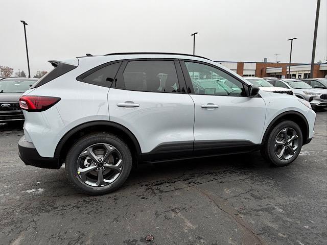 new 2025 Ford Escape car, priced at $31,500