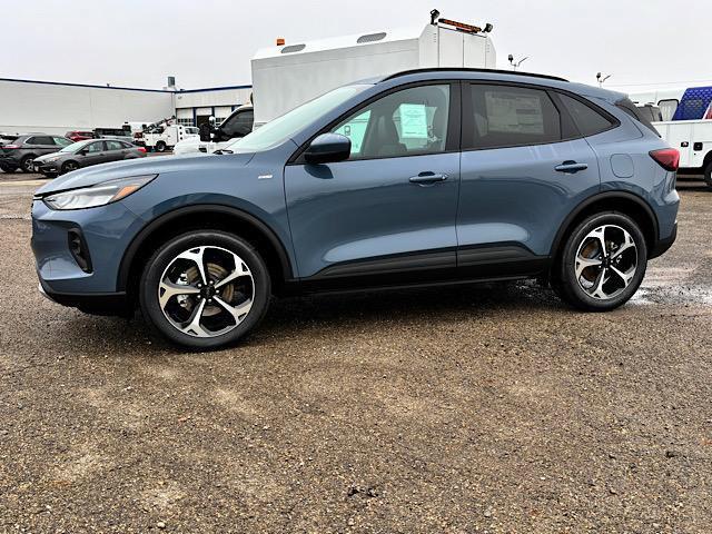 new 2025 Ford Escape car, priced at $36,900