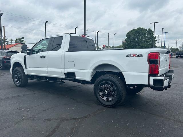 new 2025 Ford F-350 car, priced at $60,700