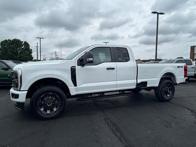 new 2025 Ford F-350 car, priced at $60,700