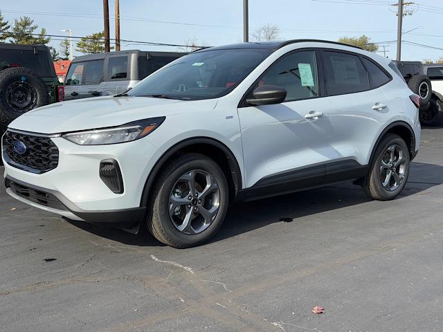 new 2025 Ford Escape car, priced at $33,900