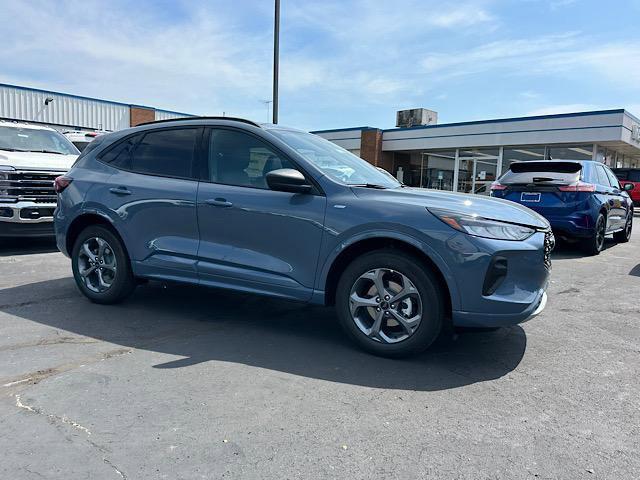 new 2024 Ford Escape car, priced at $30,900