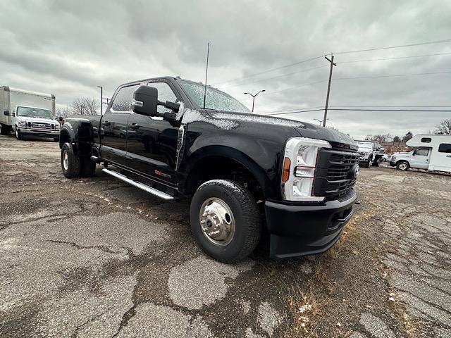 new 2024 Ford F-350 car, priced at $68,900