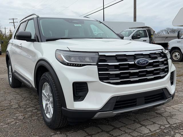 new 2025 Ford Explorer car, priced at $41,400