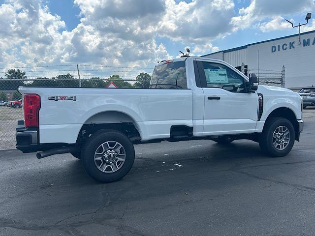 new 2025 Ford F-350 car, priced at $49,900