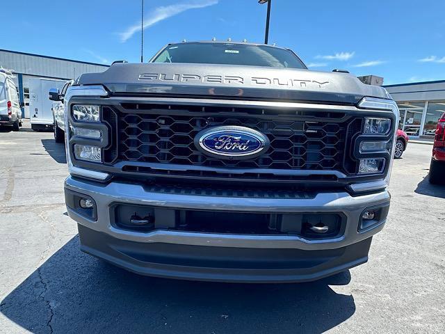 new 2024 Ford F-350 car, priced at $64,300