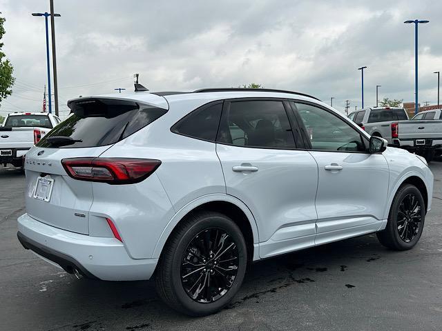 new 2025 Ford Escape car, priced at $35,909