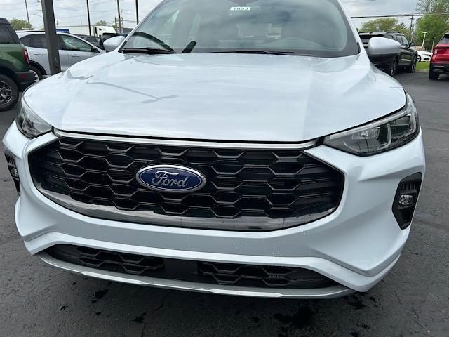 new 2025 Ford Escape car, priced at $35,909