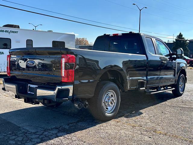 new 2024 Ford F-350 car, priced at $59,900