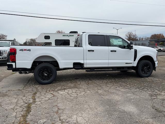 new 2024 Ford F-250 car, priced at $65,900