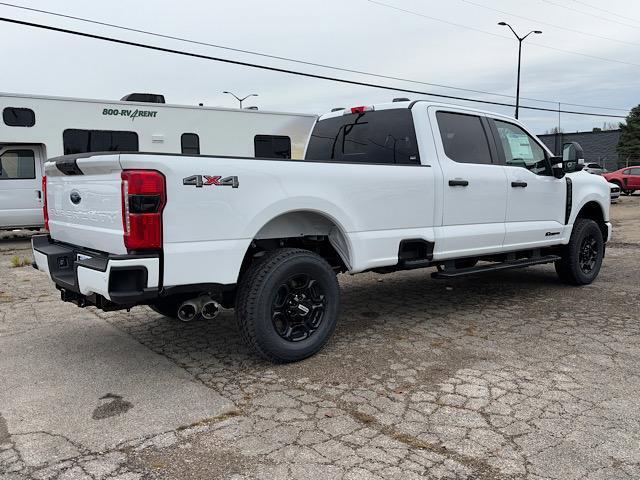 new 2024 Ford F-250 car, priced at $65,900