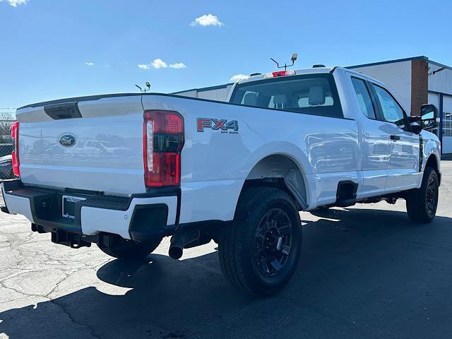 new 2025 Ford F-350 car, priced at $58,400