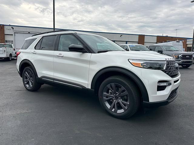 new 2024 Ford Explorer car, priced at $43,200