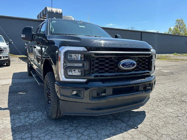 new 2024 Ford F-250 car, priced at $54,800