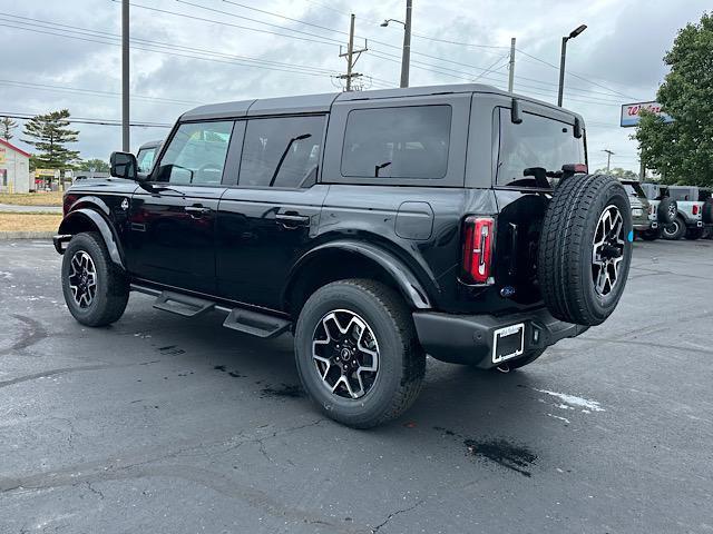 new 2024 Ford Bronco car, priced at $51,900