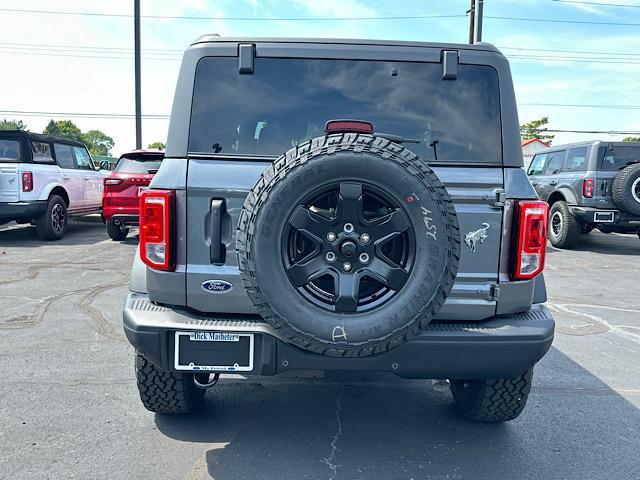 new 2024 Ford Bronco car, priced at $43,300