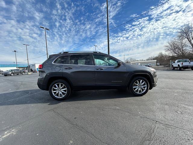 used 2016 Jeep Cherokee car, priced at $13,991