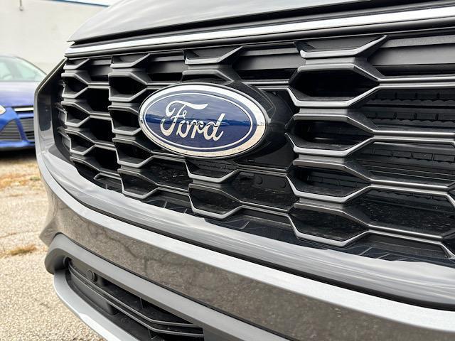 new 2025 Ford Escape car, priced at $33,700