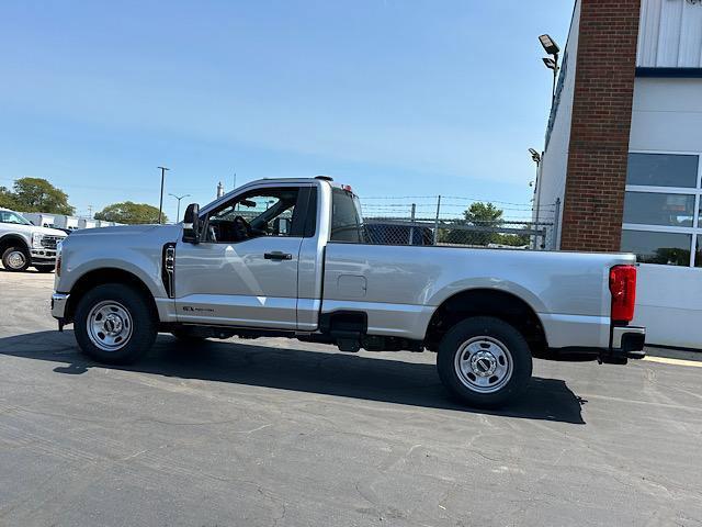 new 2024 Ford F-350 car, priced at $53,800