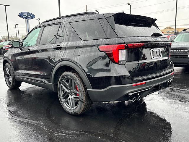 new 2025 Ford Explorer car, priced at $52,900