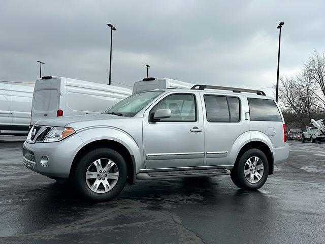 used 2012 Nissan Pathfinder car