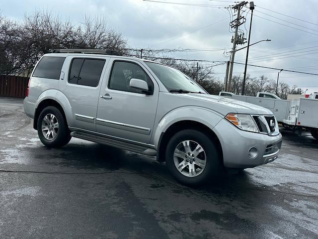 used 2012 Nissan Pathfinder car