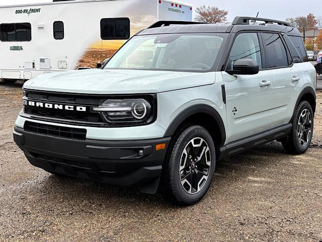 new 2024 Ford Bronco Sport car, priced at $31,800