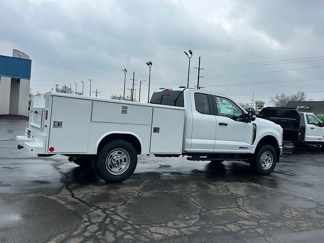 new 2024 Ford F-350 car, priced at $77,921