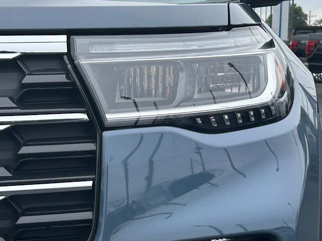 new 2025 Ford Explorer car, priced at $48,200
