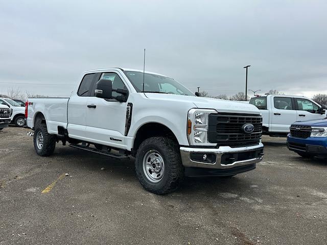 new 2025 Ford F-250 car, priced at $62,600